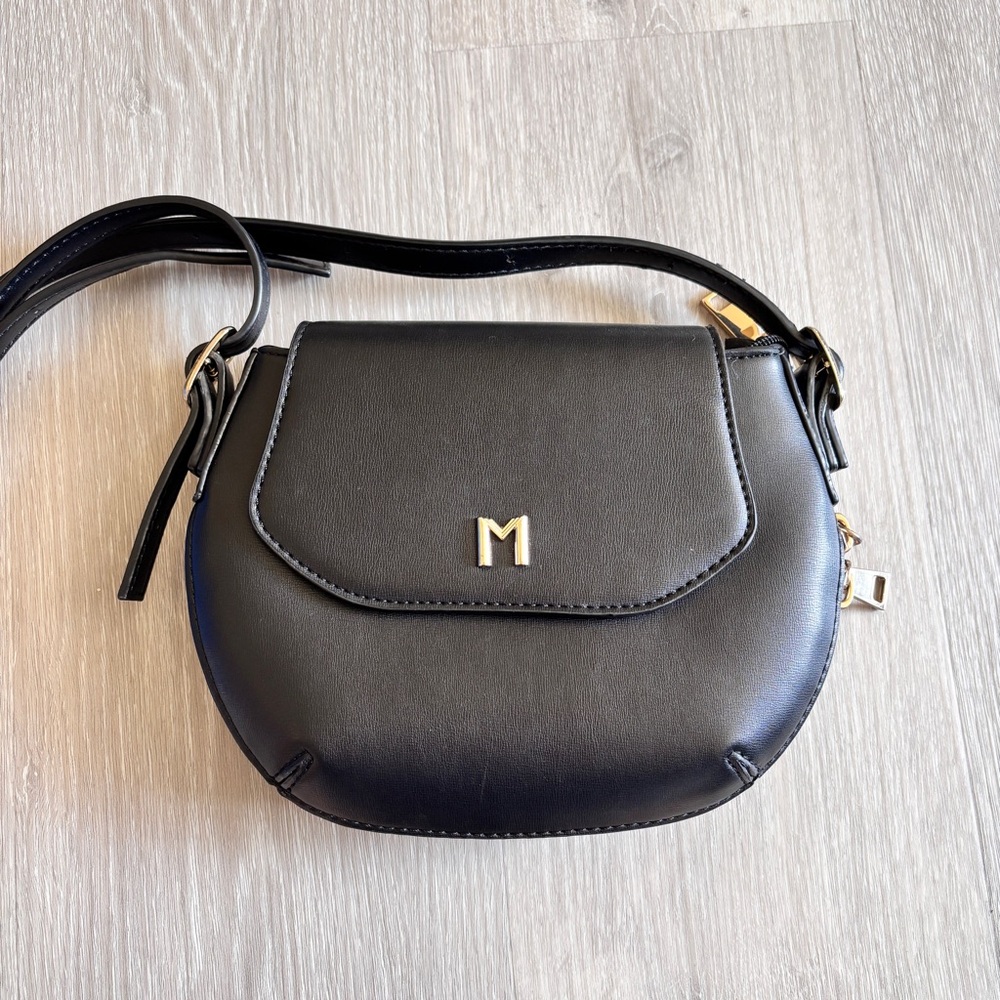 Black Women's Crossbody Bag